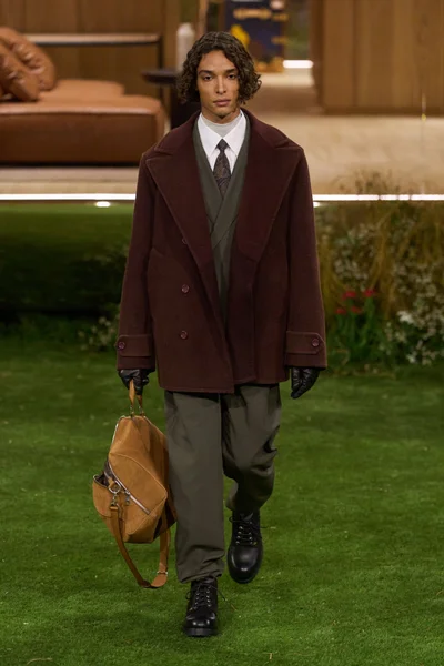 Look 53